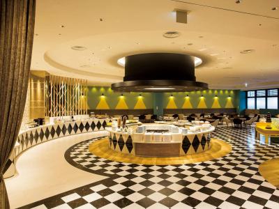 Comfort Suites Tokyo Bay - 25