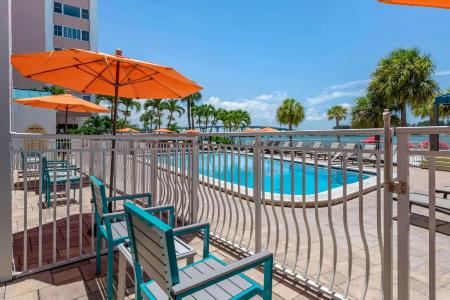 Winter the Dolphins Beach Club, Ascend Collection - 76