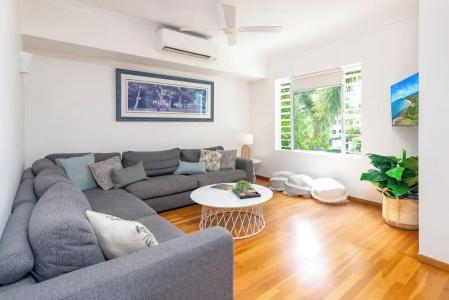 Verandahs Boutique - 77