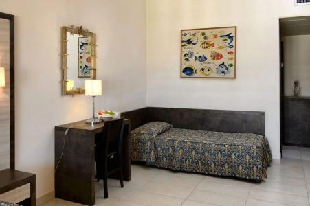 Capri & Residence - 25
