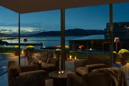 The Reykjavik Edition - 16