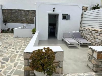 Zoumis Studios - 119