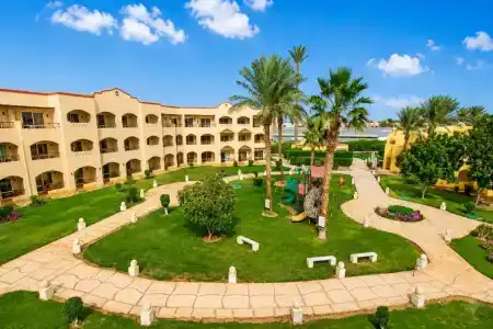 Regency Plaza Aqua Park and Spa Resort - 35