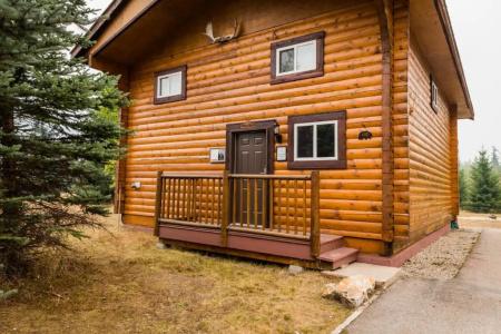 Glacier House & Resort - 138