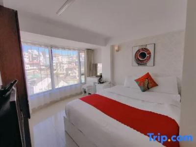 Ngan Pho Studio & - 118