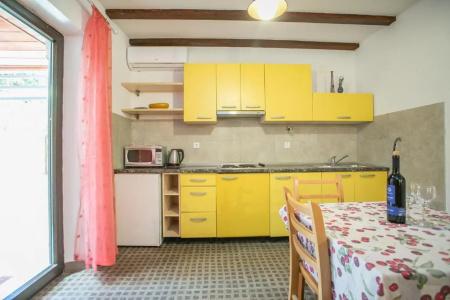 Garden Apartment - 62