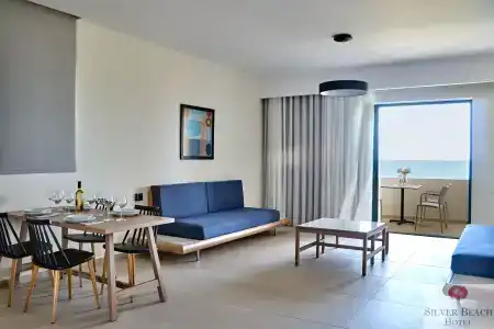 Silver Beach & - 123