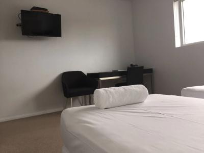 Allure & Apartments - 2