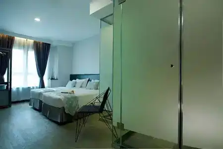 Ibis North Point - 75