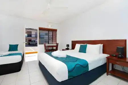 Cairns City Palms - 5