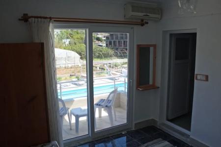 Rose Pension - 6