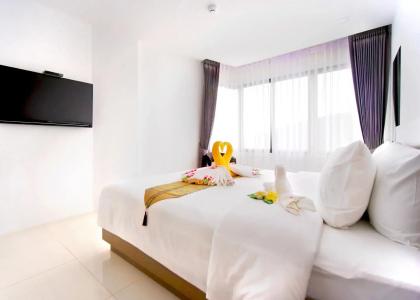 Phoenix Karon Beach - 37