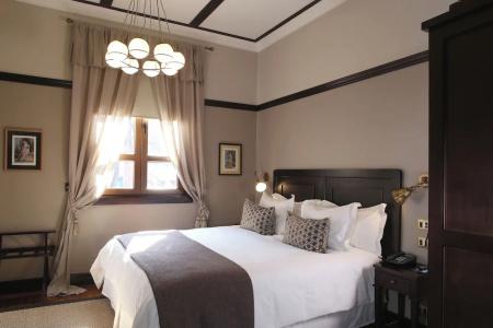 Boutique Castillo Rojo - 48