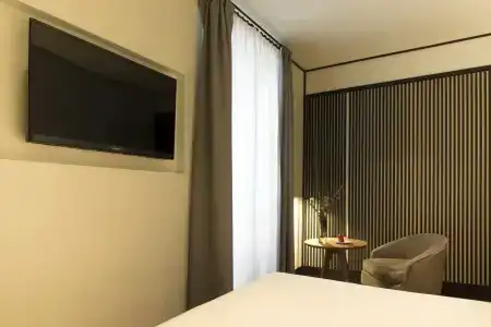 Icon Embassy - 13