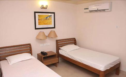 Gemini Inn - 4