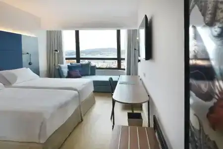 Occidental Vigo - 38
