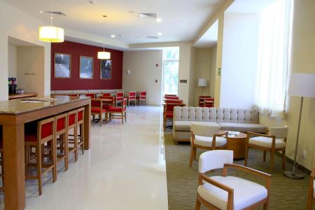 Hampton by Hilton Guadalajara Expo - 27