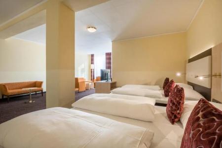 Best Western Augusta - 43
