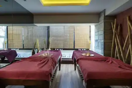 Crystal Green Bay Resort & Spa - Ultimate All Inclusive - 35