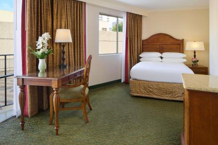 Outrigger Waikiki Beach Resort - 44