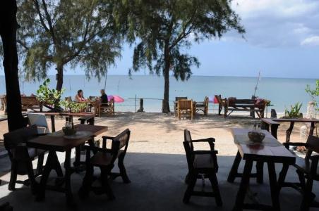 Oyo 1083 Lanta Wild Beach Resort - 16