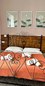 In the Center Guesthouse - 128
