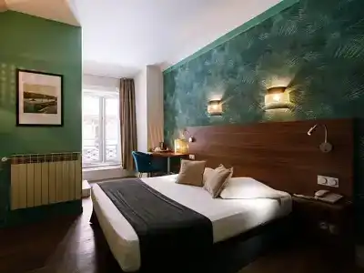 Hôtel du Dauphin - 33
