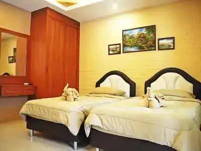 Benwadee Pattaya - 61