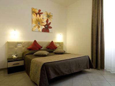 Ara Pacis Inn - 1