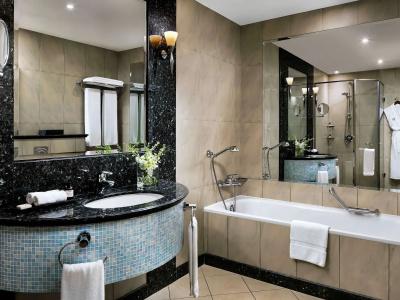 Fairmont Dubai - 44