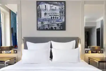 Les Matins de Paris & Spa - 63