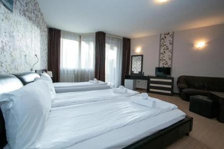 Iceberg Borovets - 2