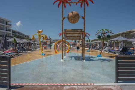 Caretta Paradise & Waterpark - 33