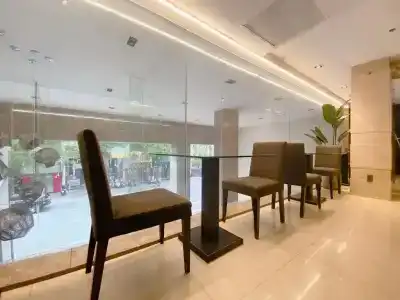 The Luxe - 74
