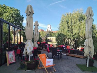 Arany Szarvas Fogadó és Captain Drakes Pub - 16