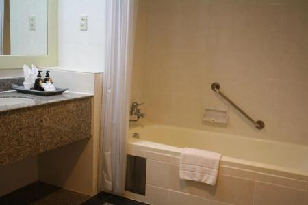 Tongtara Riverview - 35