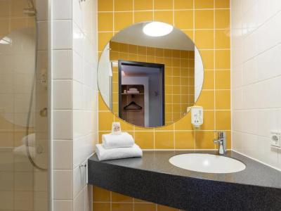 B&B Düsseldorf-City - 32