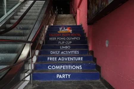 Balcony Party Hostel - Adult Only +18 - 0