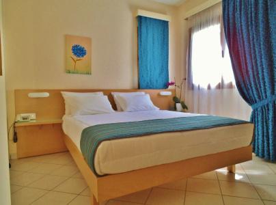 Aphrodite Beach - 2