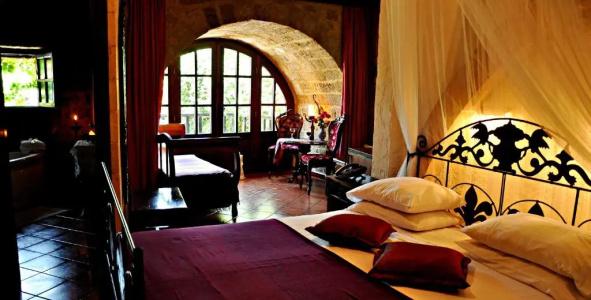 S.Nikolis' Historic Boutique - 70