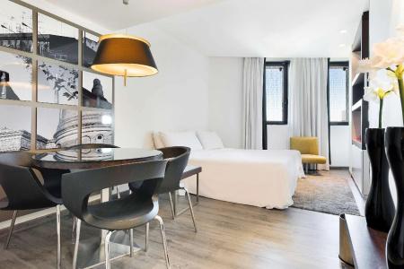 Barcelona Condal Mar Affiliated by Meliá - 45