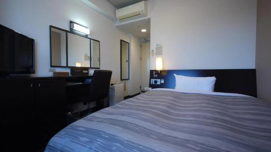 Route-Inn Nagahama Inter - 10