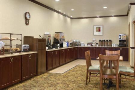 Country Inn & Suites by Radisson, Beach, TX - 17