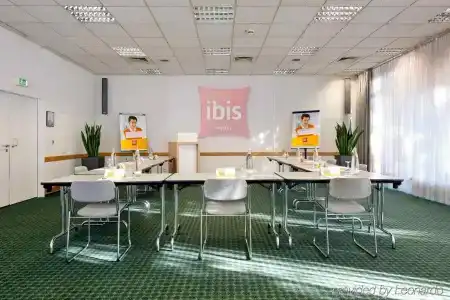 ibis Bonn - 9