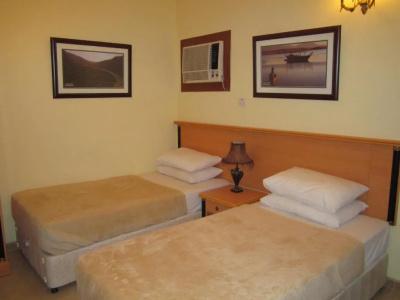 Muscat International - 41