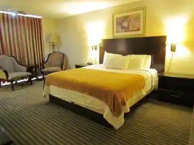Romana - Houston Southwest - 19