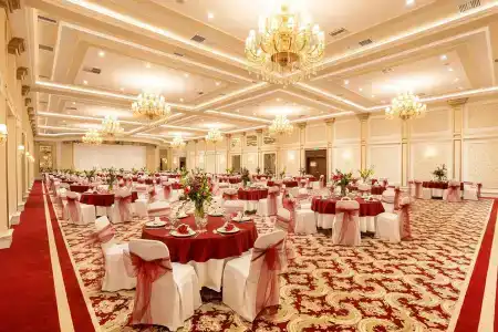 Ramada by Wyndham Sofia City Center - 17