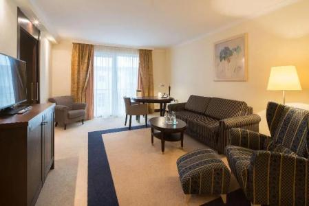 Best Western Premier Castanea Resort - 40