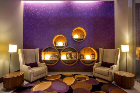 Novotel Suites Dubai Mall of the Emirates - 39
