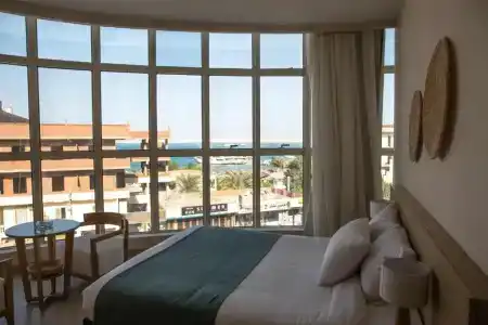 Redcon Suites - 134